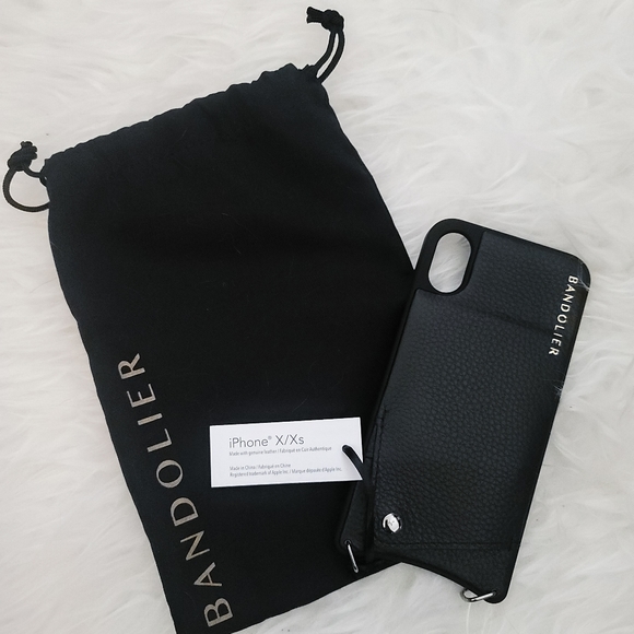 sarah pebble leather crossbody bandolier in black